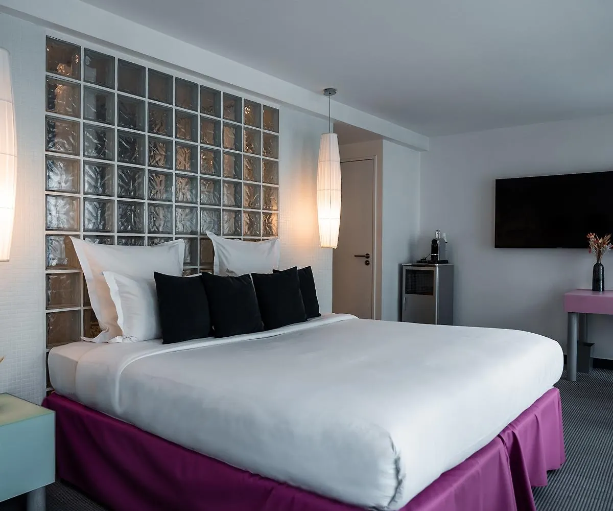 Kube Hotel פריז
