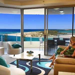 Monaco 4*, Caloundra Australia