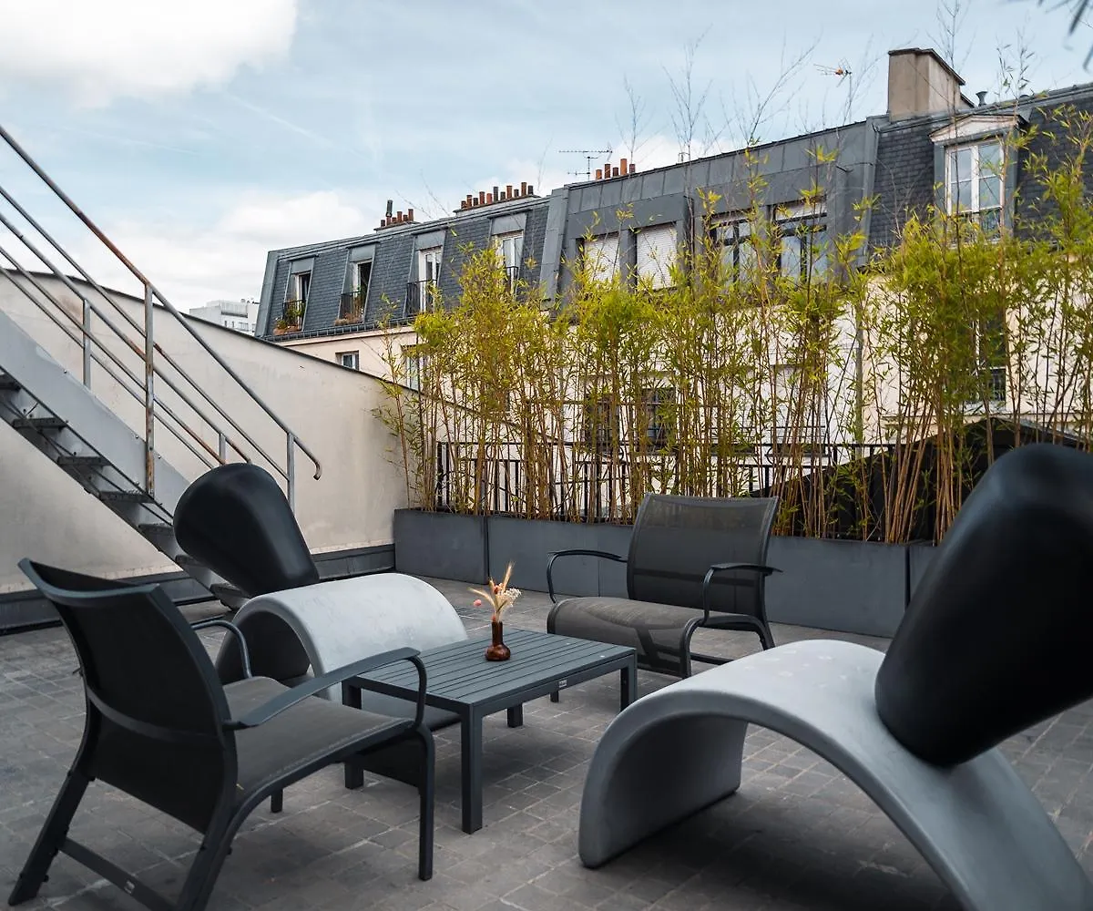 Kube Hotel Parijs