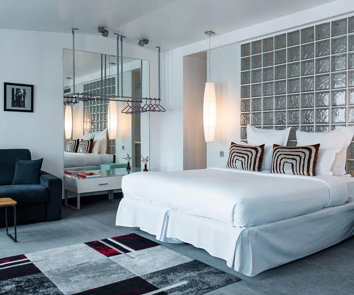 Kube Hotel Parijs Frankrijk
