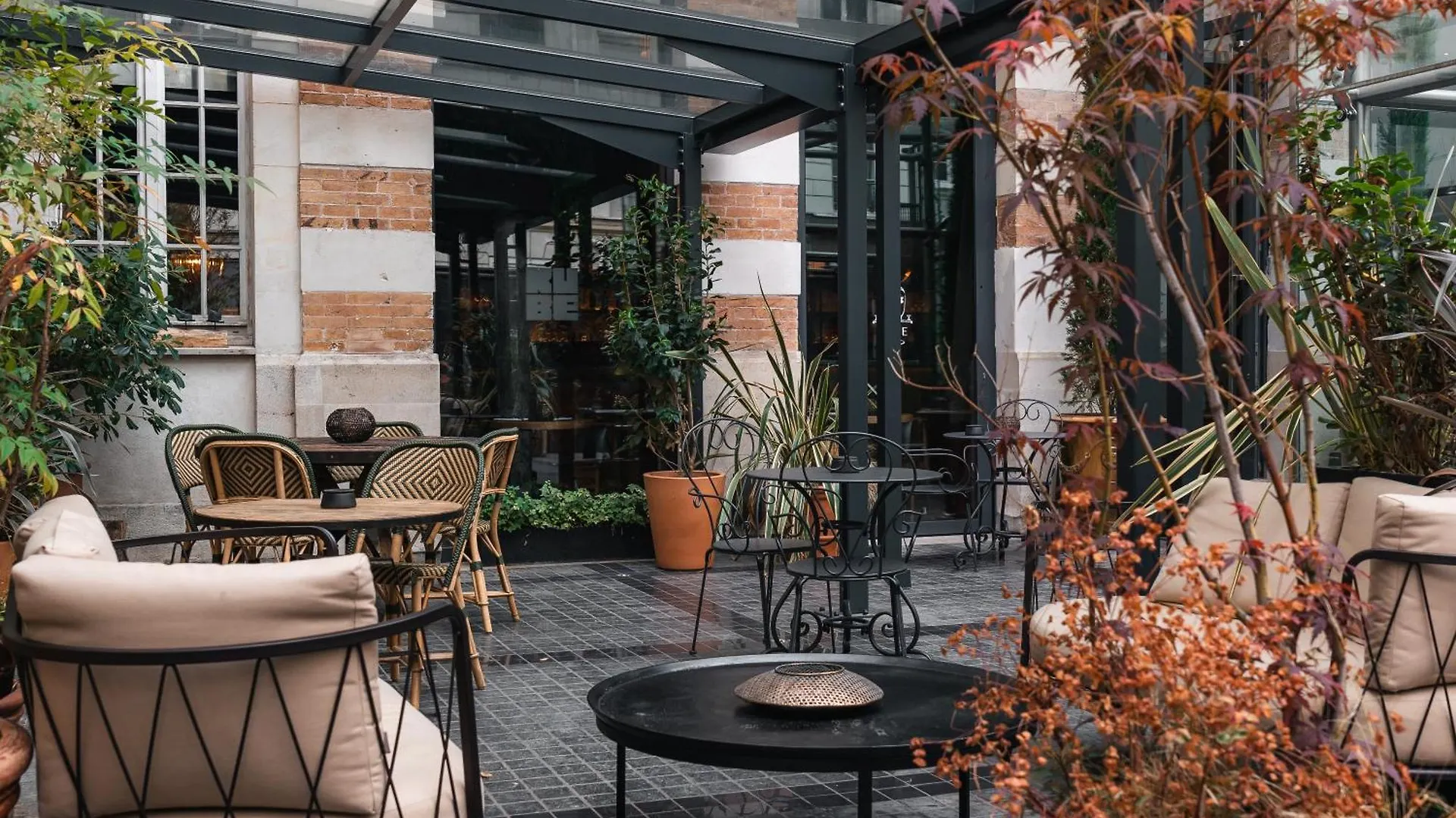 Kube Hotel Parijs